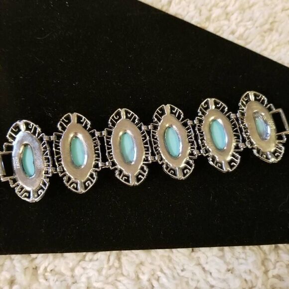 KARU Acre Vintage Faux Turquoise Bracelet - Picture 8 of 8